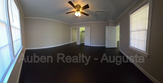 Photo - 514 Beaufort Dr