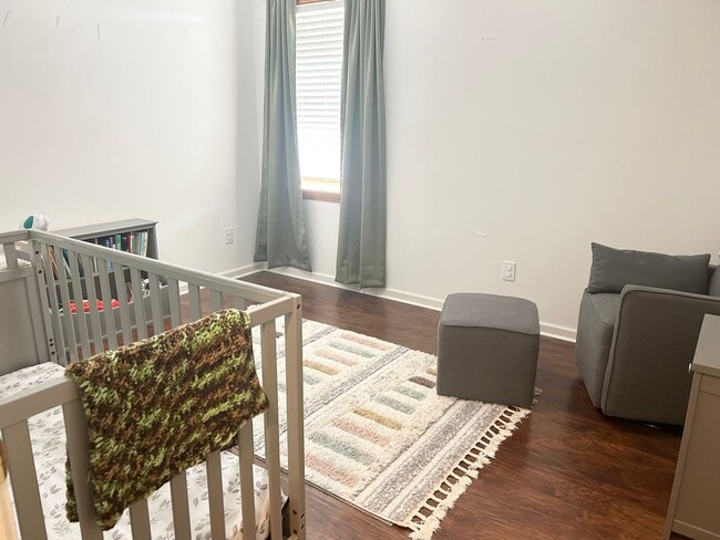 Photo - 200 Dramtree Dr