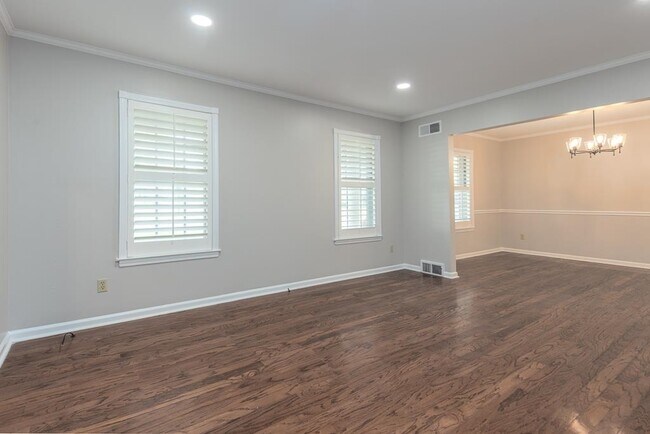 Photo - 1539 Brookside Dr