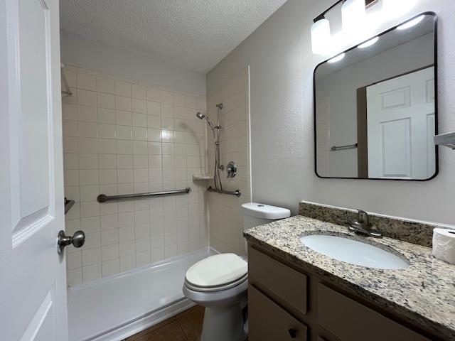 Photo - 1410 W Braker Ln