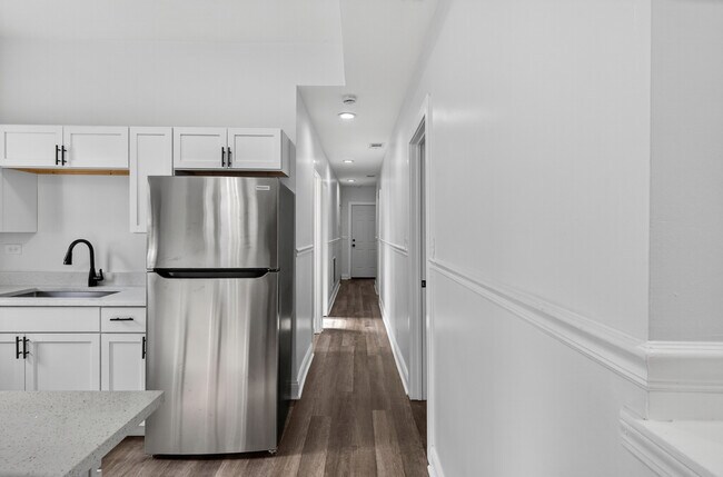 Photo - 6660 S Michigan Ave