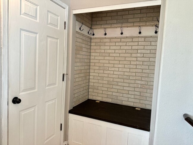 Photo - 5 Bedroom 2 Bath South Fargo