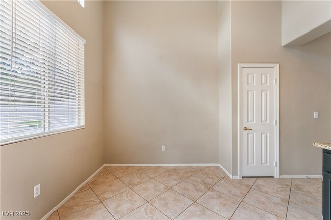 Photo - 912 Siena Hills Ln