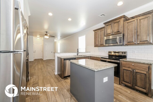 8345 NW 137th St