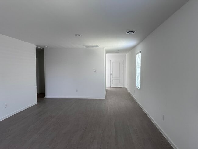Photo - 1340 Alfred St