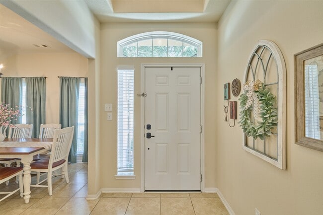 Photo - 9940 Yearling Pl