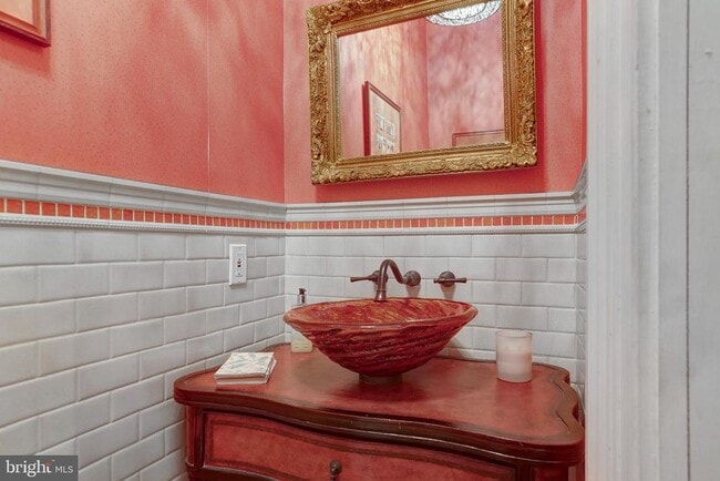 Photo - 1007 N Calvert St