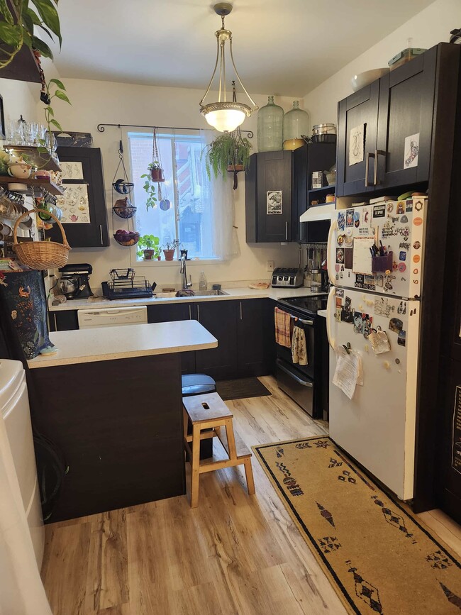 Photo - 1410 Av William-David