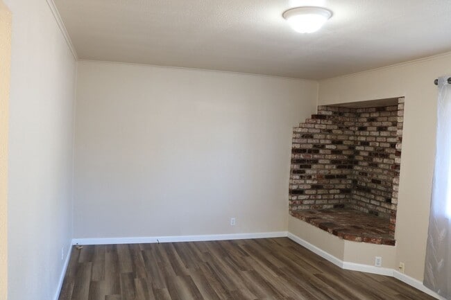 Photo - Affordable 3 bedroom on a quiet street