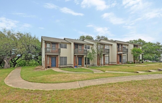 Building Photo - 1815 River Crossing Cir Unit A Rental