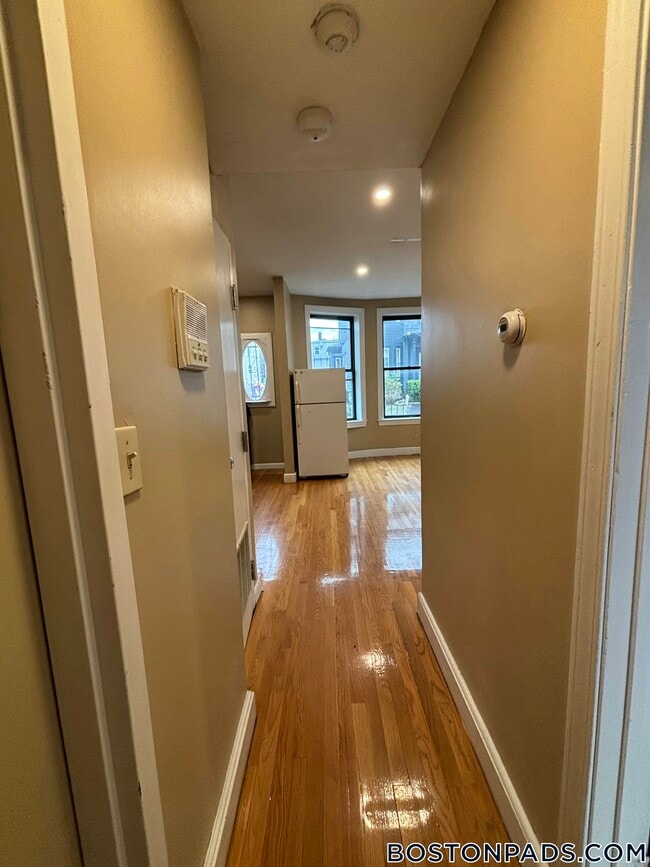 17 Highgate St Unit 1