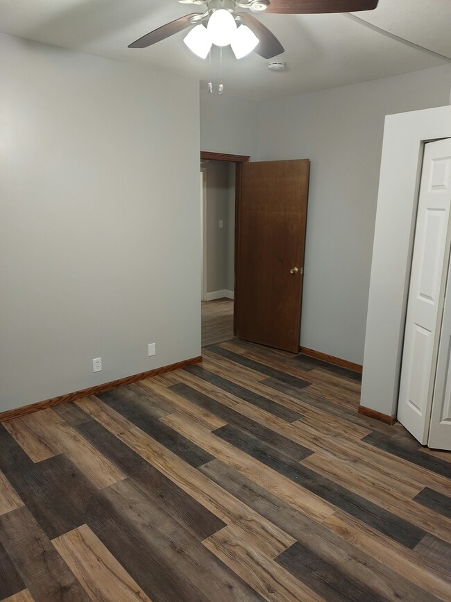 Photo - 530 7th St NW Townhome
