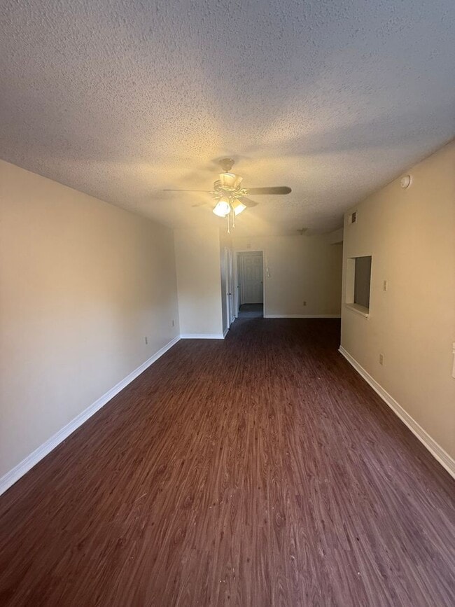 Photo - 3033 Toulon Dr Unit 3033-A