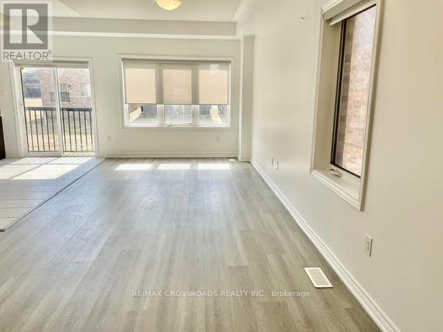Photo - 108 Werry Ave