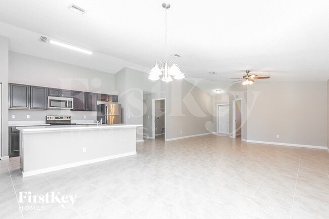 Photo - 952 SW Jasper Ave