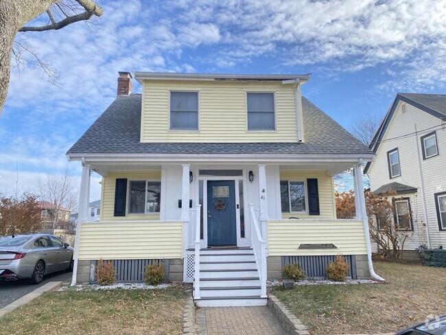 Building Photo - 41 Blakeley St Rental