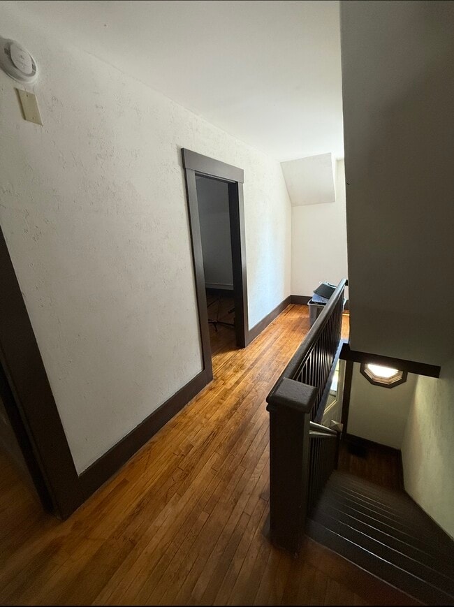 Photo - 26 Hall St Unit 2