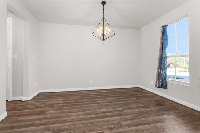 Photo - 17685 Martin Crk Ln