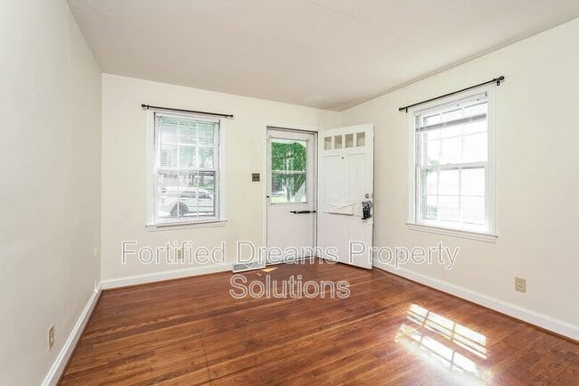 Photo - 901 Grayland St Unidad A