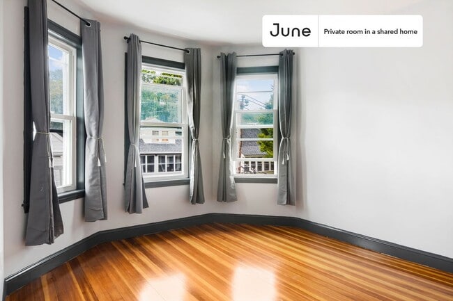 Photo - Room in Shared 4 bed/2 bath home Unidad C