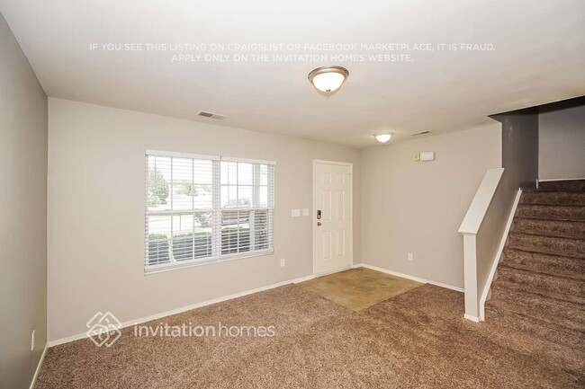 Photo - 5309 Valcourt Rd