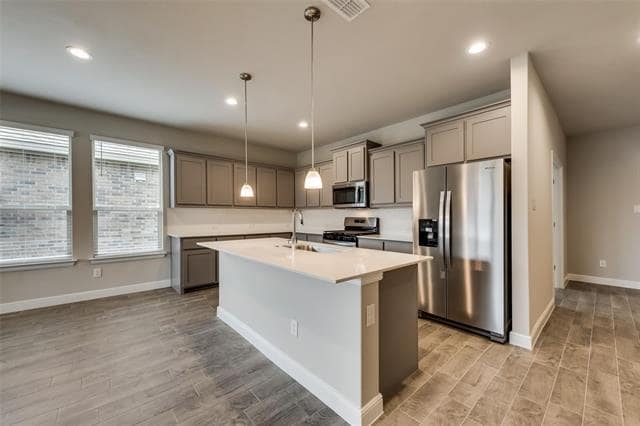 2441 Bellatrix Dr
