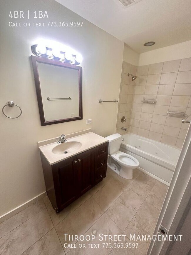 Photo - 5709 S Wentworth Ave Unit 2N