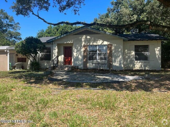 Building Photo - 5059 Lawnview St Rental