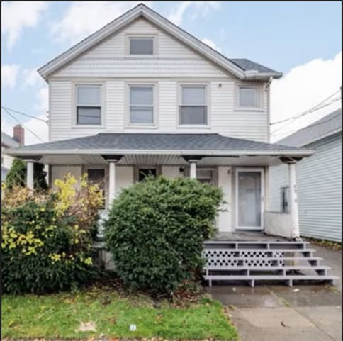 Building Photo - "Charming 2-Bed Gem in Cleveland: Cozy 800 Sq. Ft. Haven!" Unit 1