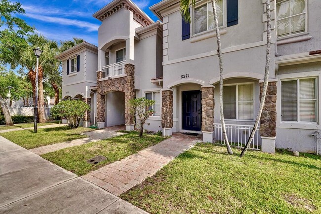 Photo - 8271 SW 29th St Townhome