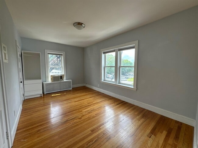 Building Photo - 5 Haskell St Unit 35