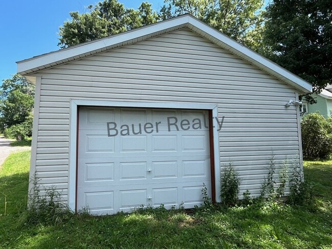 Photo - Large Four Bedroom Home
