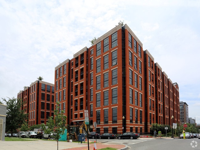 Building Photo - Senate Square Rental