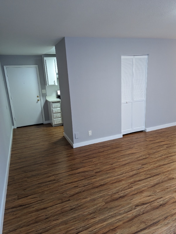 Photo - 7014 Lanewood Ave Unidad 5