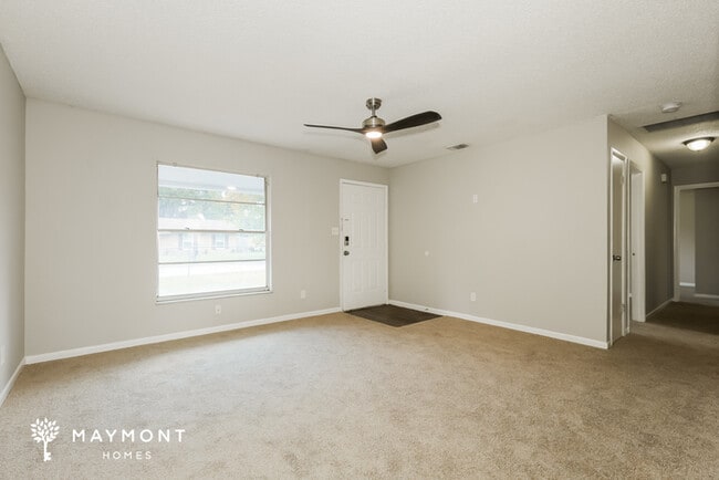 Photo - 14635 State St
