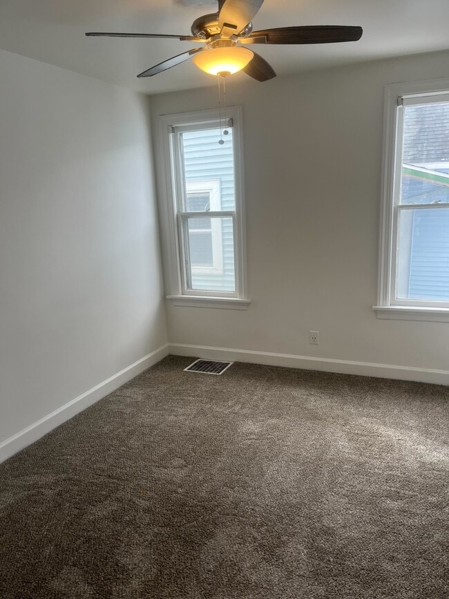 Photo - 488 W Muskegon Ave Unidad 1