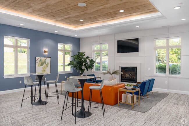 Casa club - ReNew White Marsh