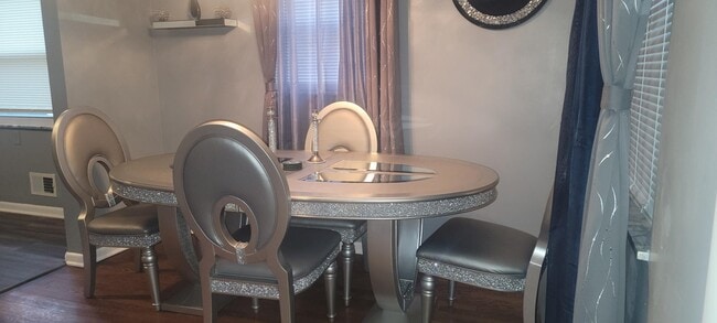 Photo - 1726 Eddystone Ave