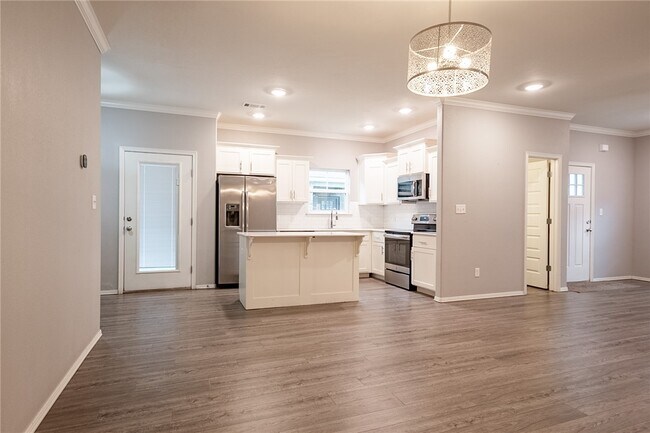 4071 W Santa Maria Ln