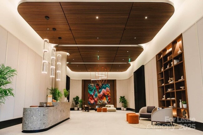 Photo - 2161 Hawkins St Unidad 1V-P