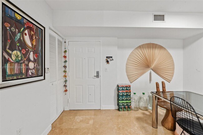 Photo - 1155 Brickell Bay Dr Unit 1903
