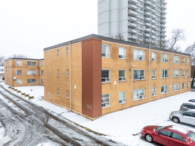 Building Photo - 365 Melvin Ave