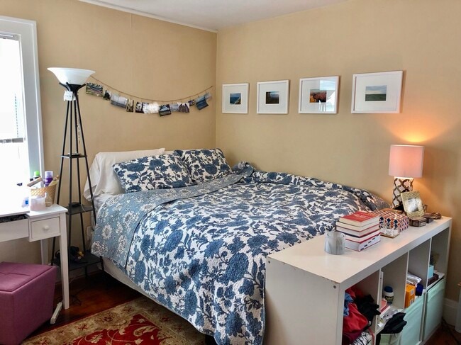 Photo - 153 Springville Ave