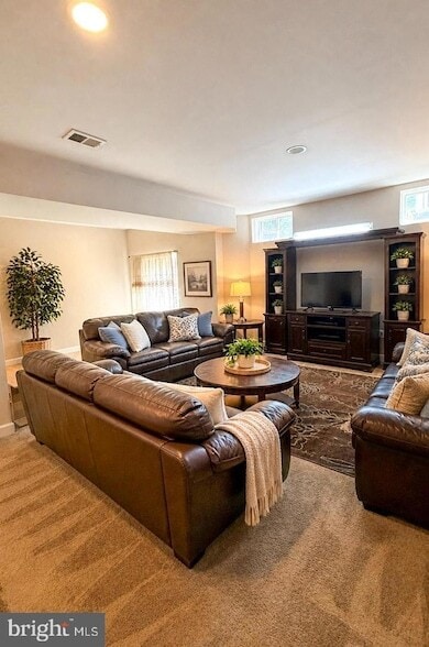 10869 General Kirkland Dr