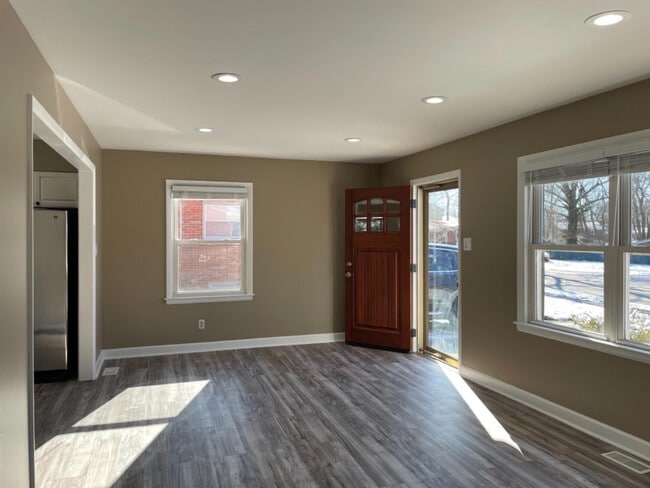 Photo - 2470 Millbrook Dr