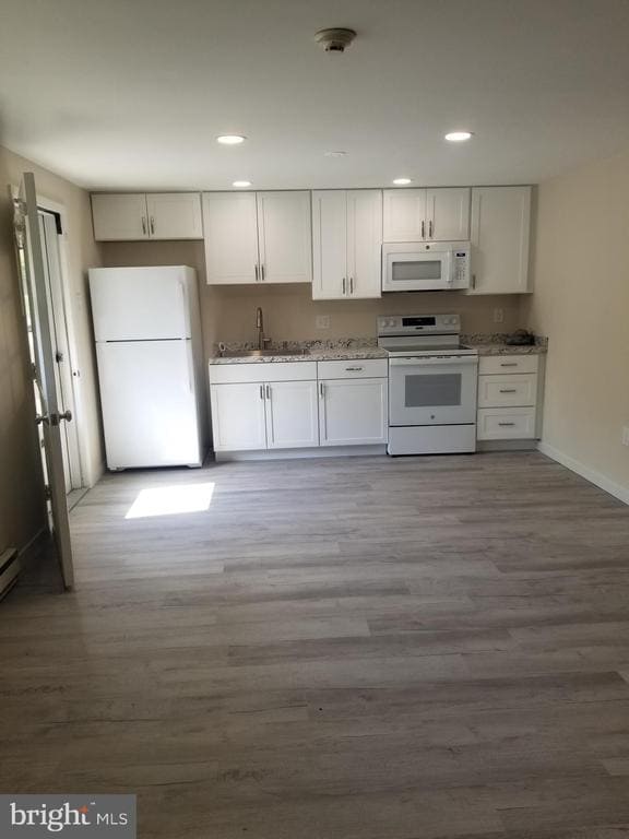 Building Photo - 163 Passmore Rd Rental