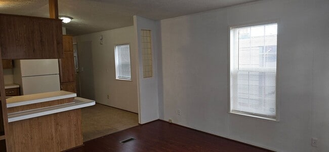 Photo - In Town Convenience House