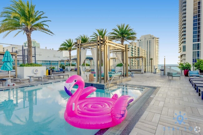 Building Photo - 4010 S Ocean Dr Unit ID1227417P Rental