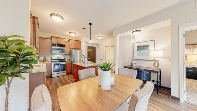 Photo - Victoria Flats