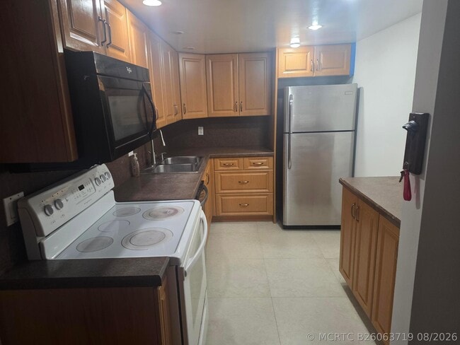 Building Photo - 959 SE 2nd Ave Unit 105